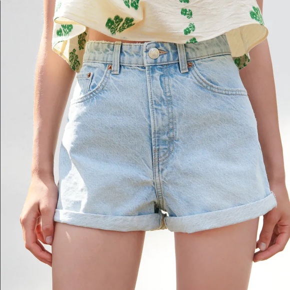 Zara | Shorts | Zara Mom Fit Roller 